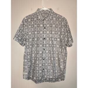 Outerknown Navy Blue White Geometric Kaleidoscope Short Sleeve Camp Shirt L